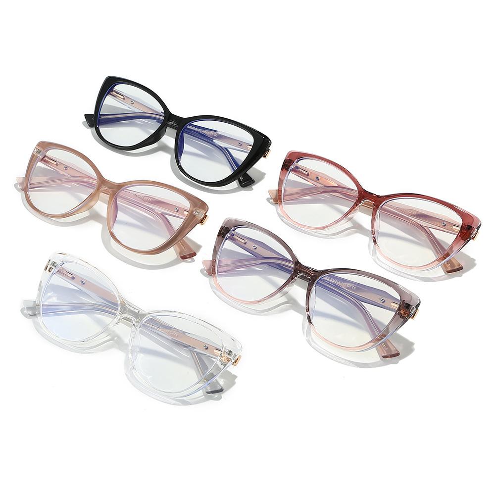Retro-style Anti-blue Light Glasses for Women, Fashionable, Sophisticated, and Slimming Frames.