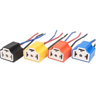 Akcesoria do elektroniki samochodowej – Kable, adaptery, gniazda