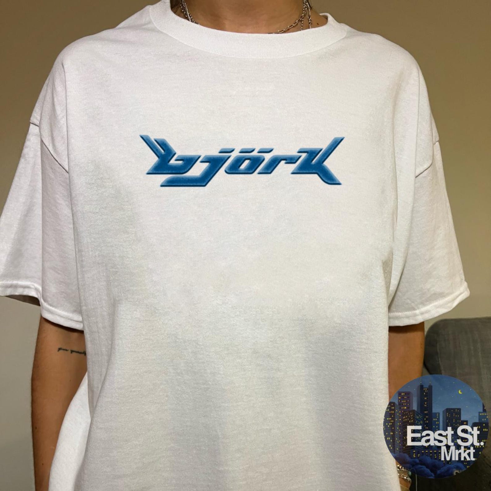 Bjork T-shirt: Vintage 90s Style Retro Tee 00s y2k 4XL
