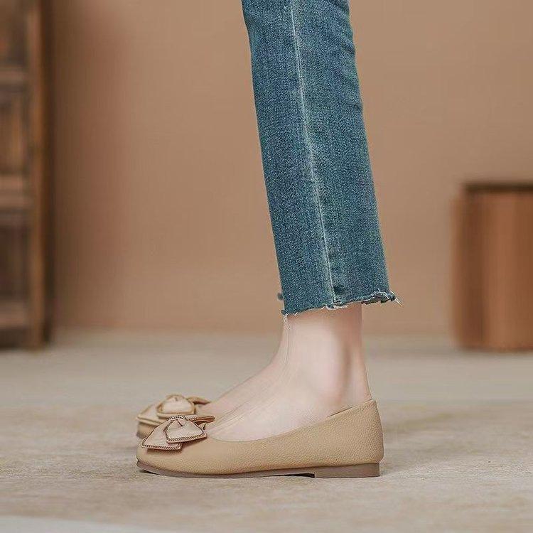 Flat shoes women 2025 new autumn shallow mouth French small fragrant wind fairy gentle shoes with skirt bow single shoes