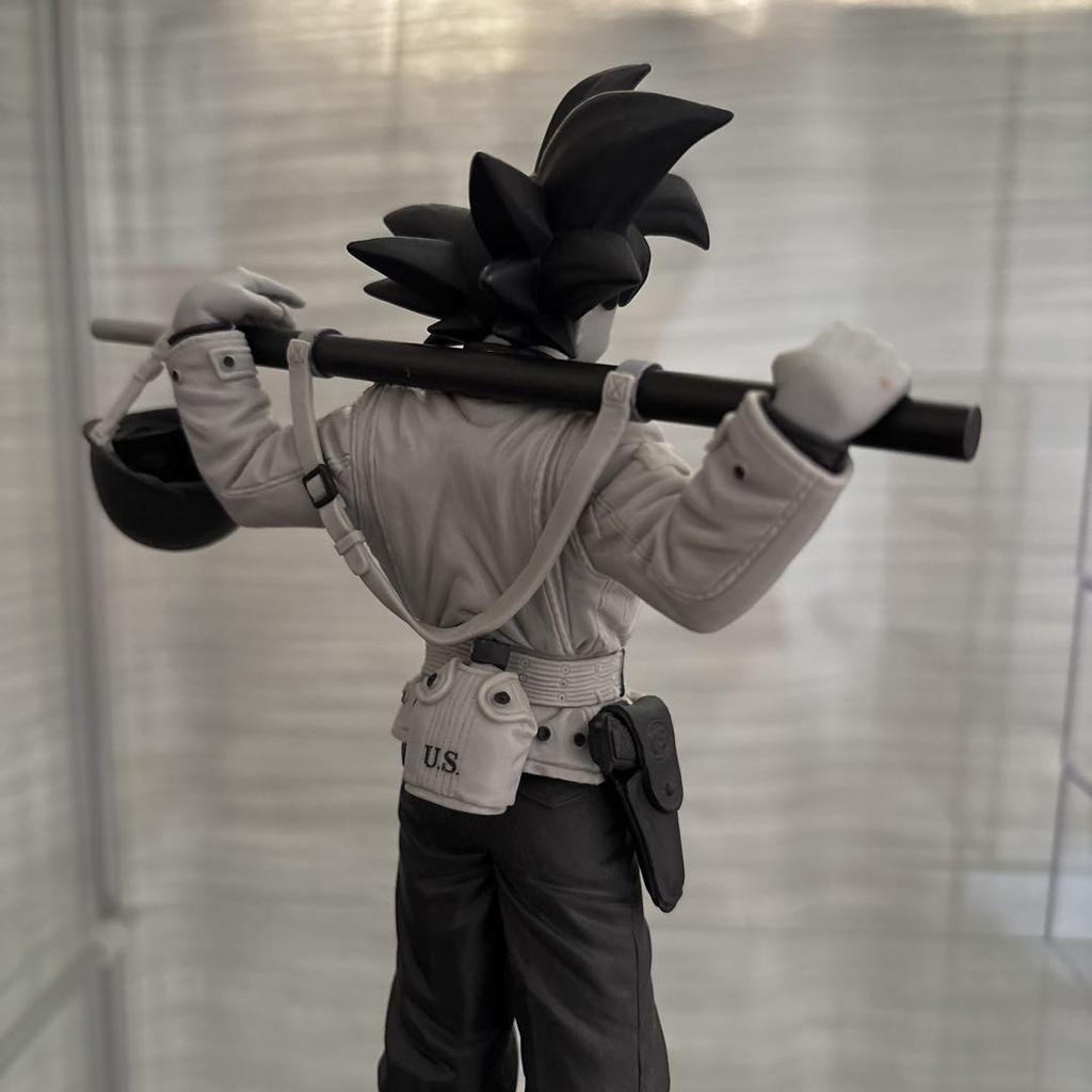 [USED] Dragon Ball Figure BWFC Army Goku Monochrome