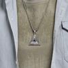 Antico Egitto Triangolo Piramide Occhio di Horus Acciaio al Titanio Collana Nicchia Personalità Usura Letteraria Protezione del Corpo Ciondolo