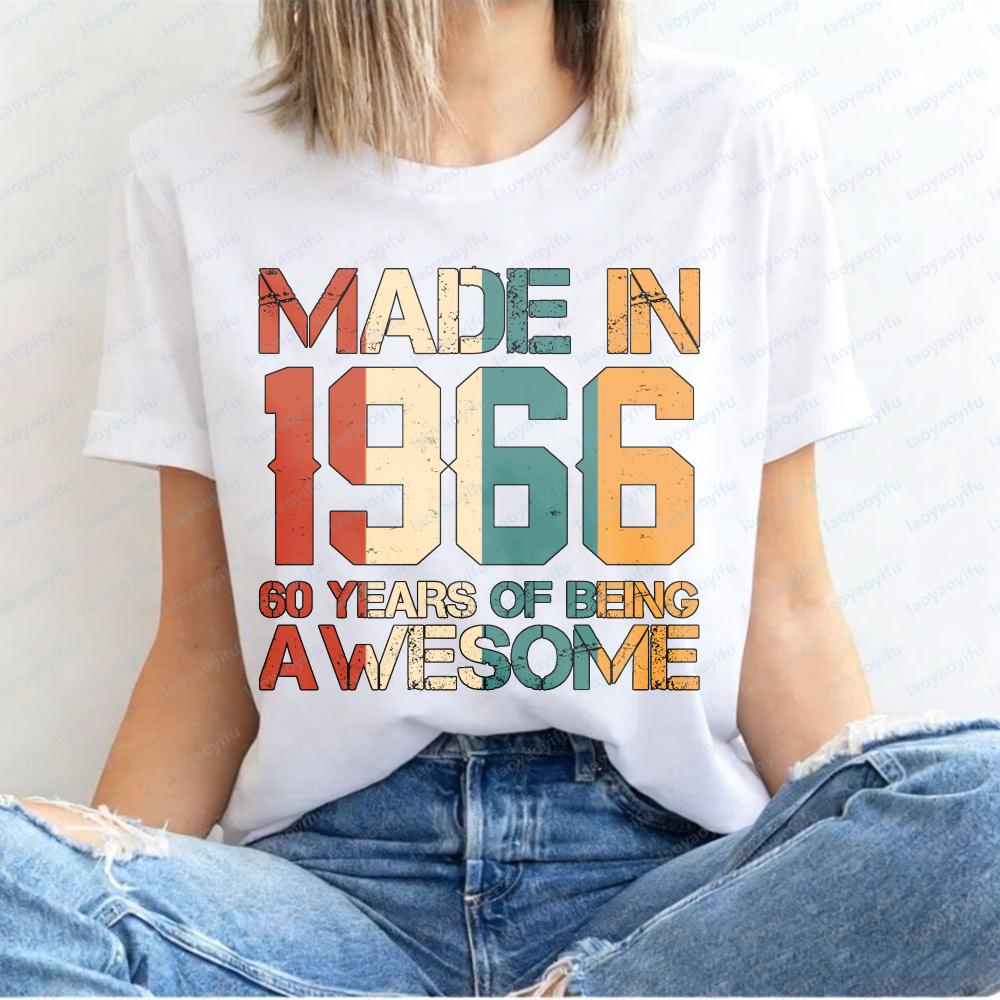 Fashion Made In 1966 60 Years of Being Awesome Vintage 60th Birthday Gift T-shirts Women's Casual Tee Streetwear T-shirt Top Men's Clothing