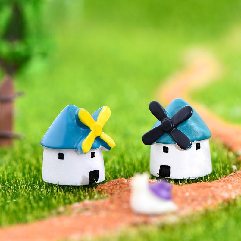 Cute Carton Black Windmill Resin Castle Decorative Miniature For Terrariums And Plants