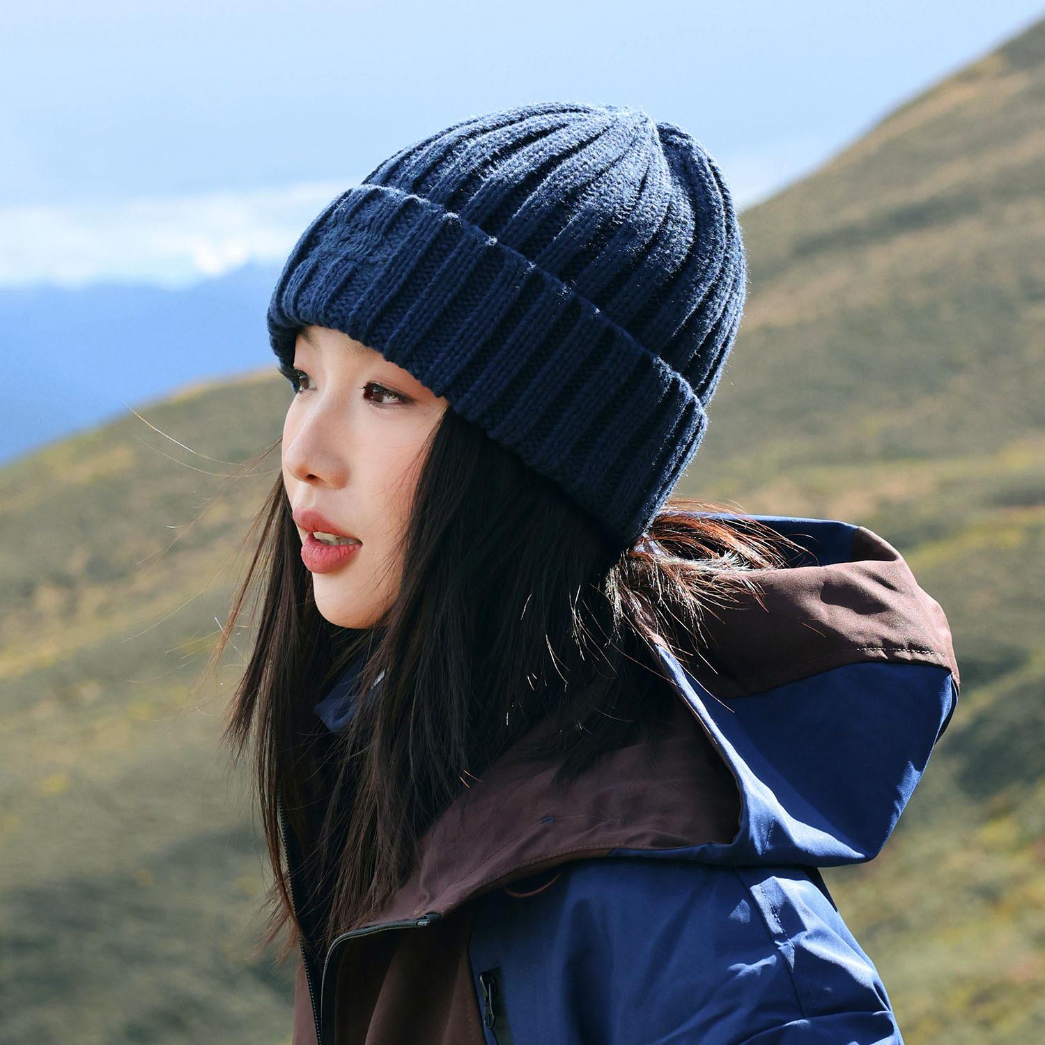 

Autumn and Winter, Outdoor Mountaineering Knitted Hat, Female, Cold Resistant and Warm, Knitted Hat, Male, Cold Hat, Alphabet Embroidery, Hat One Size фуксія