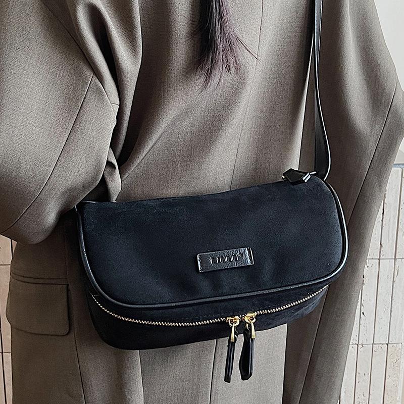 Popular Boston Bag Niche Retro Single-shoulder Crossbody Bag, Pillow Bag