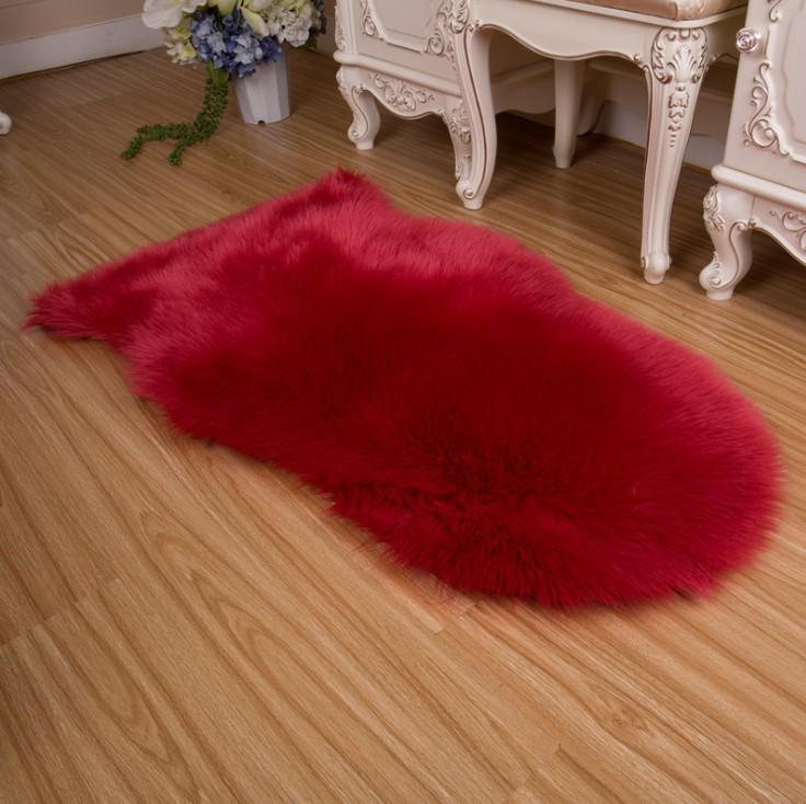 Modern Minimalist White Long-Pile Carpet for Bedroom, Living Room, or Decorative Display