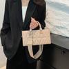 Premium small square bag tote  new fashion versatile portable small square bag shoulder messenger bag