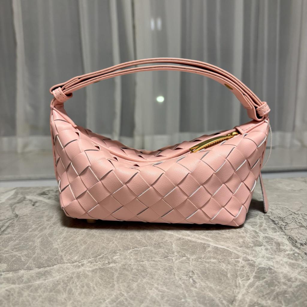 Cross-border cowhide hand-woven mini zipper bento bag niche portable lunch box bag versatile single shoulder underarm women's bag
