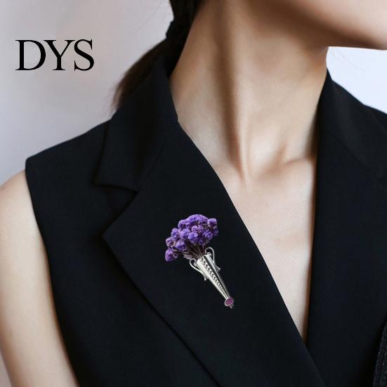Practical Alloy Pin Vase Brooch Flower Holder Insert Hat Accessory Lapel Reusable Corsage for Sweaters Coats Weddings Parties Versatile