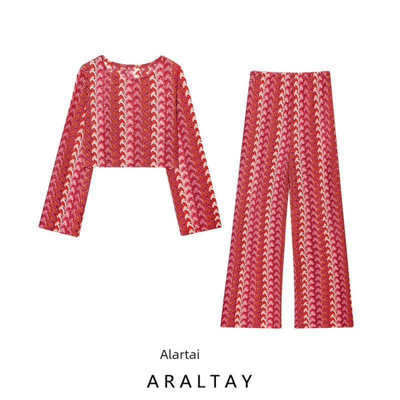 Araltay New Arrival Women's Clothing Fashion Style Fashion All-Match Casual Crochet Knitting Long Sleeves Tops Knitting Pants