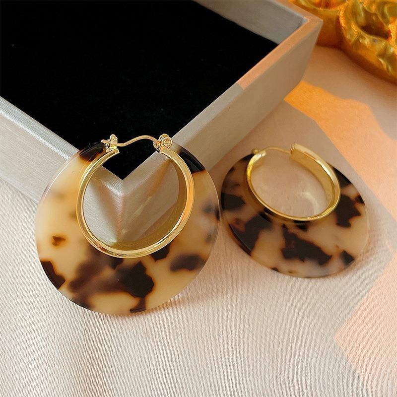 Personalized Leopard Print Acrylic Earrings Women Circle Fashion Trends Temperament Advanced Feeling Geometry Hoops Earrings