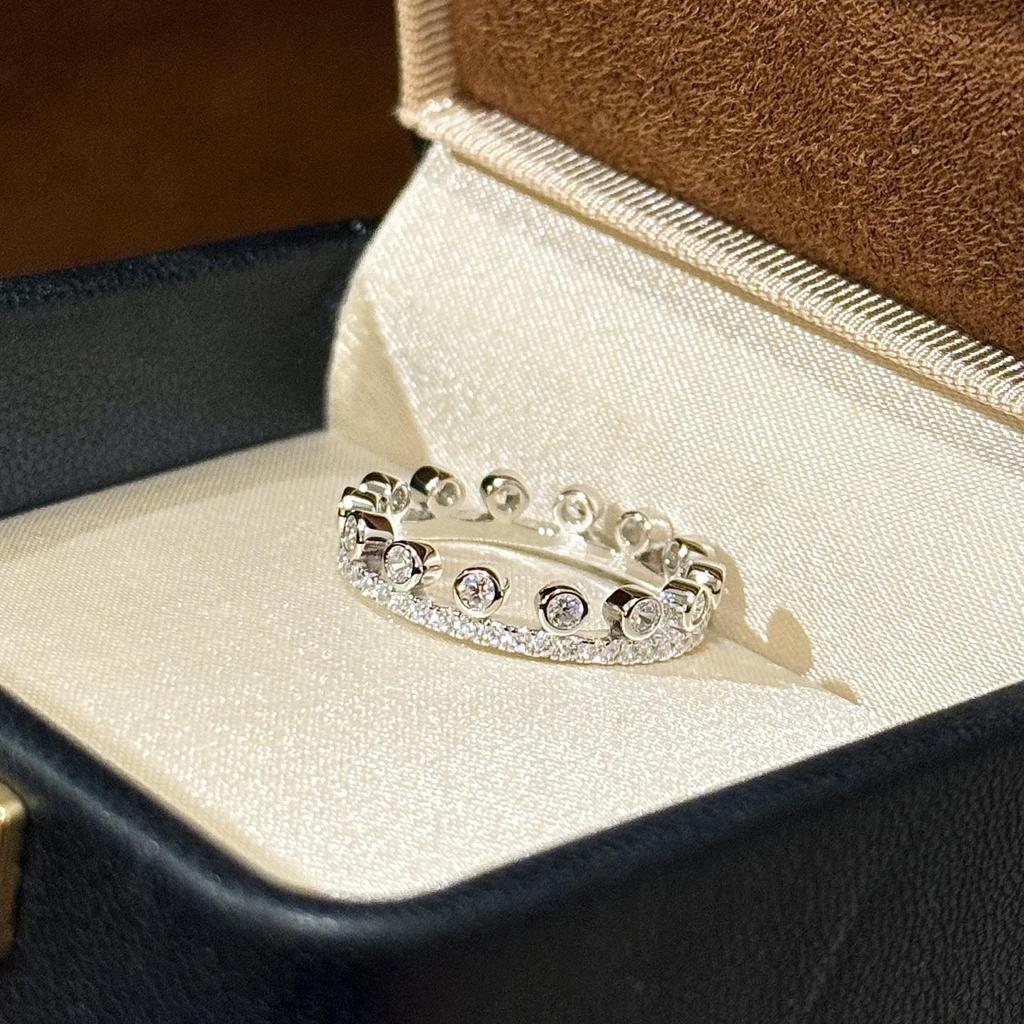 V Gold Dewdrop Ring: Women's 18K Rose Gold with Luxury Hollow Design and Full Diamonds, Non-Fading