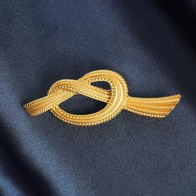 Retro Knot Brooch, High-end Women's Vintage Accessory Brooch, Niche Design Sense, Elegant Anti-glare Pin