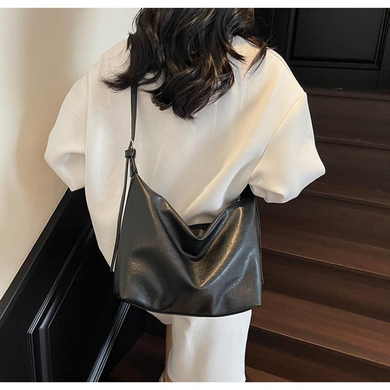 Popular Casual Soft Leather Commuter Shoulder Bag Women's New Large-capacity Fashion Messenger Tote Bag