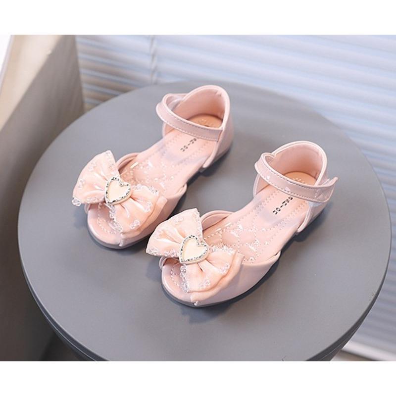 

Girls Heart Rhinestone Bow-Decorated Patent Leather Soft-Sole Princess Shoes / Fish-Mouth Children s Princess Sandals 31 рожевий