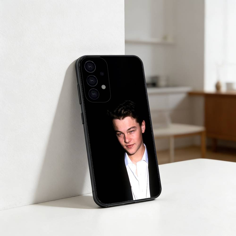 L-Leonardo DiCaprio Phone Case For Samsung S25,S24,S21,S22,S23,S30,Ultra,S20,Plus,Fe,Lite Black Shell