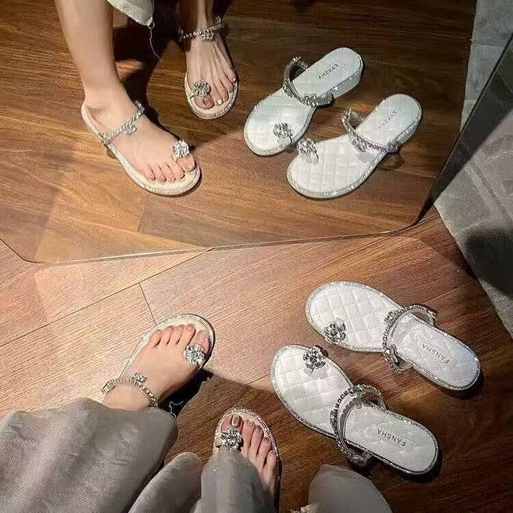 Coarse-heeled rhinestone French fairy style beautiful sandals 2025 summer new high-end feeling stepping on shit feeling wearing women's sandals
