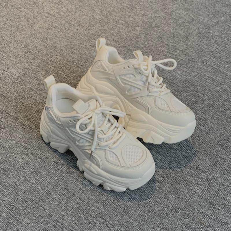 Popular Hong Kong style muffin thick-soled dad shoes women's small men increase in height 2025 new spring and autumn versatile casual sports shoes