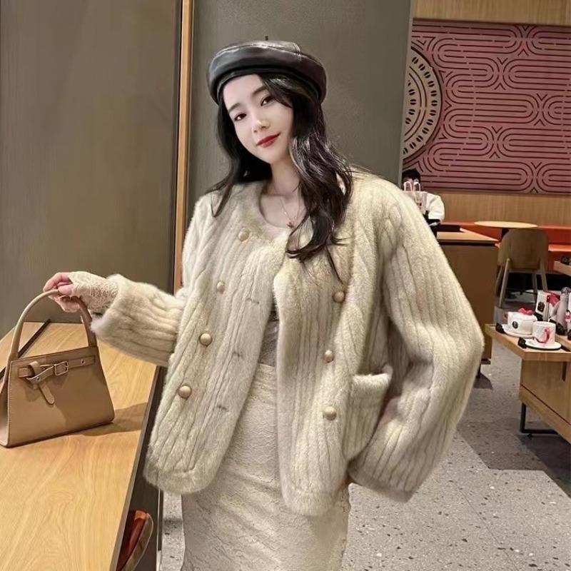 Jacket women's autumn and winter new thin short jacket loose fur integrated thickened imitation mink velvet