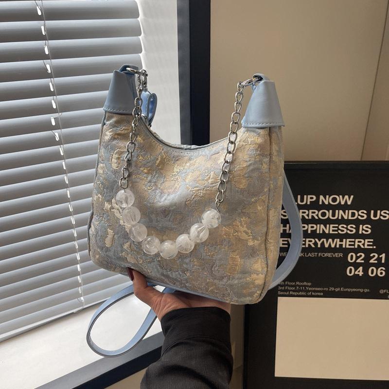 New Chinese Style Bag Women's 2025 New Summer Foreign Style Versatile Messenger Bag Super Fire Niche Shoulder Armpit Bag