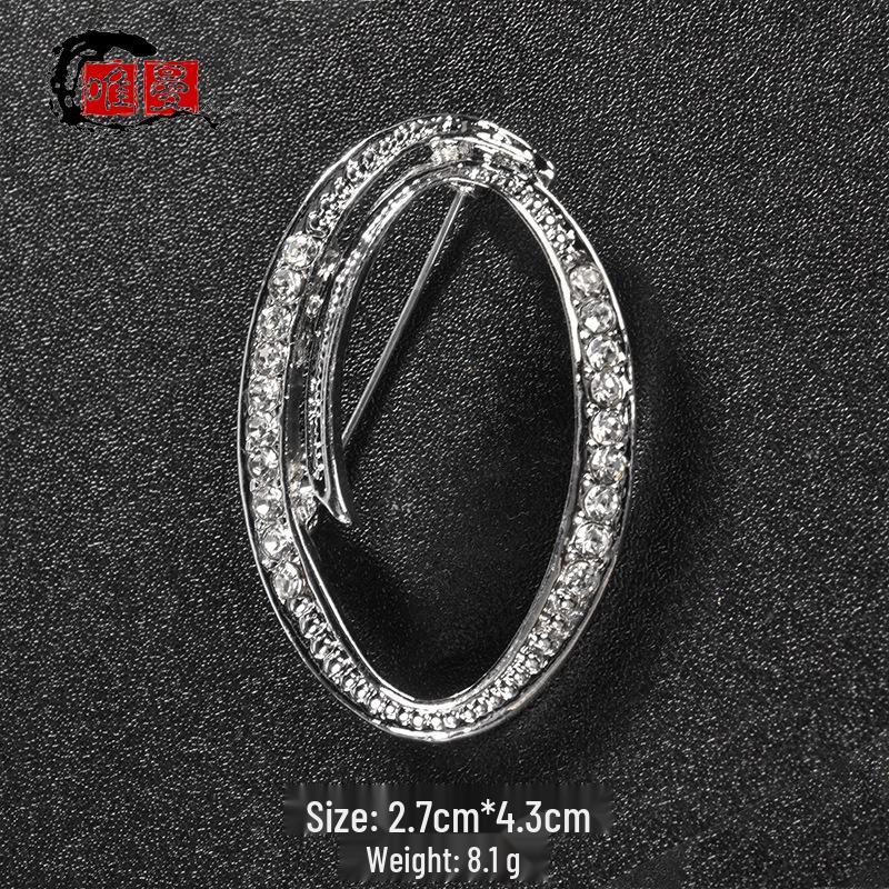 Men's Suit Jacket Brooch: Elegant English Letter Pin for a Stylish Touch