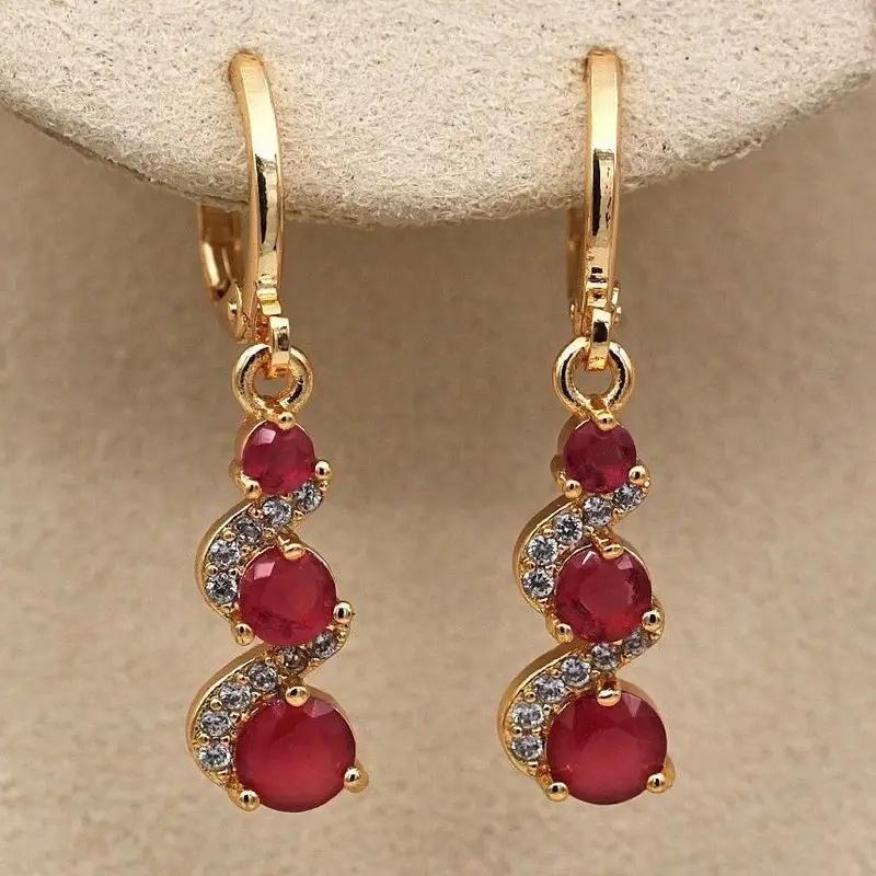 1 Pair Elegant Vintage Green Stone Dangle Earrings - Perfect ForWeddings and Parties -14k Gold Plated
