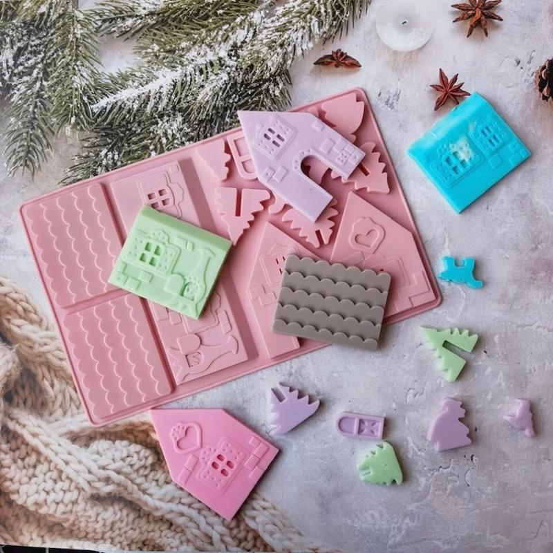 Christmas Silicone Mould Christmas Gingerbread House Silicone Mold Handmade Soap Chocolate Cake Mould DIY Biscuits Baking Tool