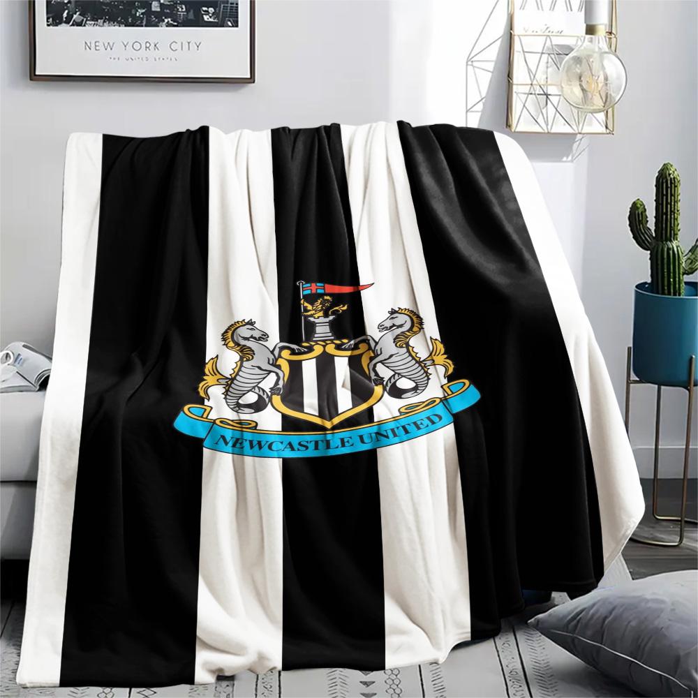 1Pc Newcastle United Print Flannel Blanket High Quality Warm Comfortable Cover for All Seasons Perfect for Gifts Home Decor