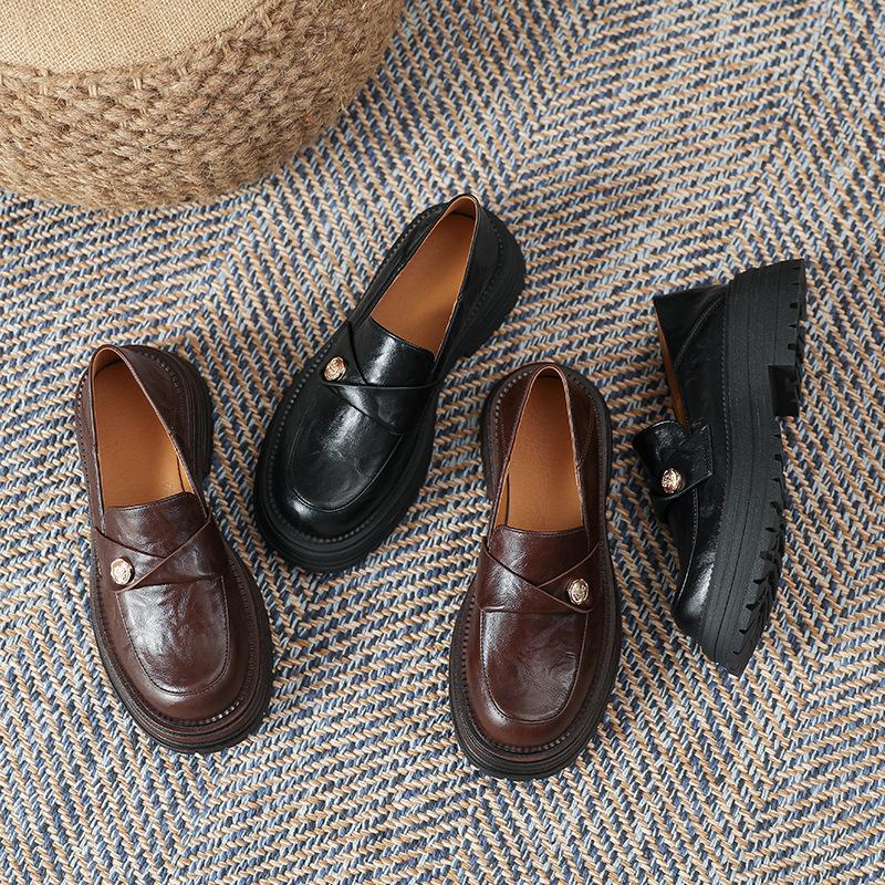 Camellia Small Gold Coin Loafers Women's 2025 Spring New High-end British Style Thick Heel Small Leather Shoes One Pedal