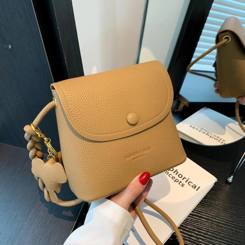Soft Leather Fashionable Versatile Simple Bag Mobile Phone Bag One Shoulder Foreign Style Women's Casual Bag Women's Messenger Bag