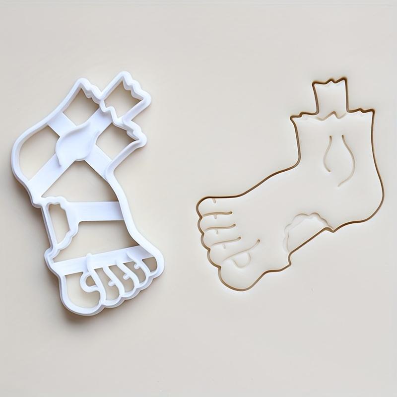 3pcs Halloween Horror Cookie Cutter Set , Skeleton, Zombie, and Hand Designs Plastic Baking Tools for Fondant Cake Decorating, DIY Desserts,