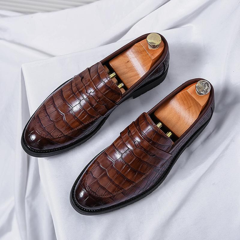 Hot Selling Fashion Flat Shoes Europe America Men's Loafers Office Men's Business Casual Shoes Anti Slip Wear-resistant