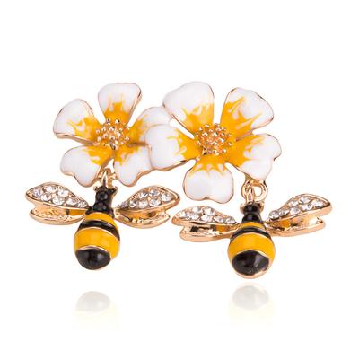 Fashion High -End Flowers Two Bees Rhinestone Brooch Trend Wild Insect Chest Ornament