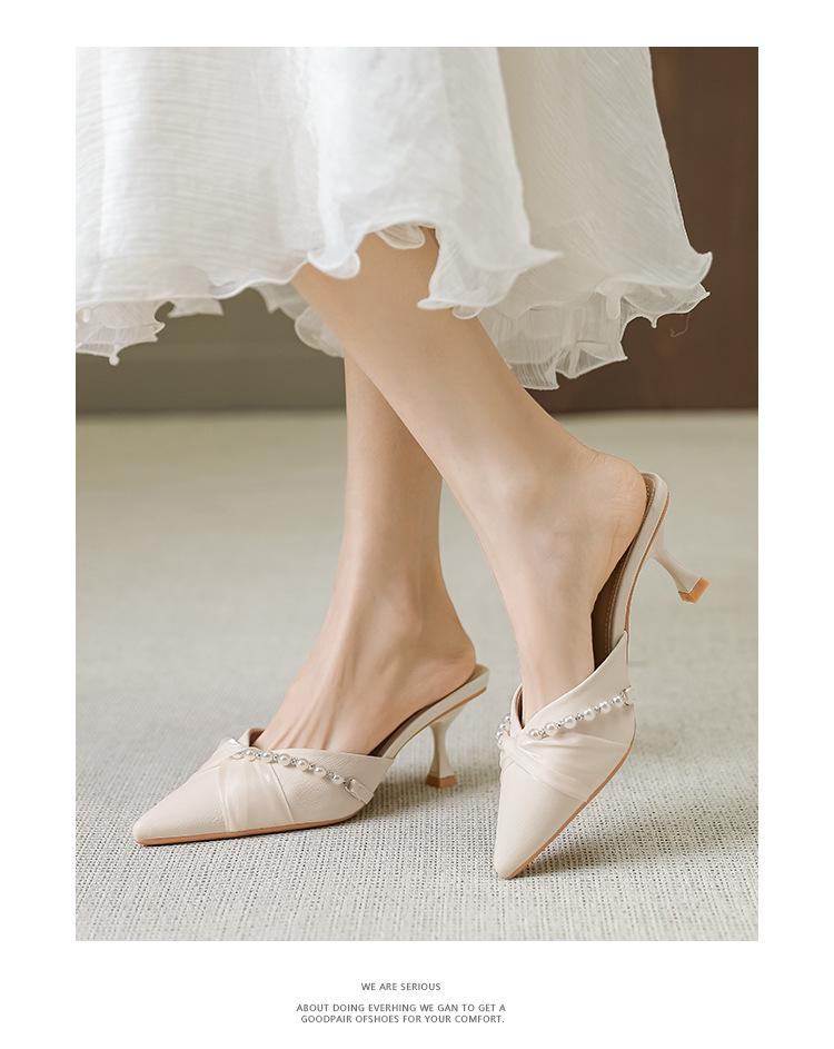 Huiliya Baotou Pointed Toe Women's Pearl Chunky Heel Mules 912-D86
