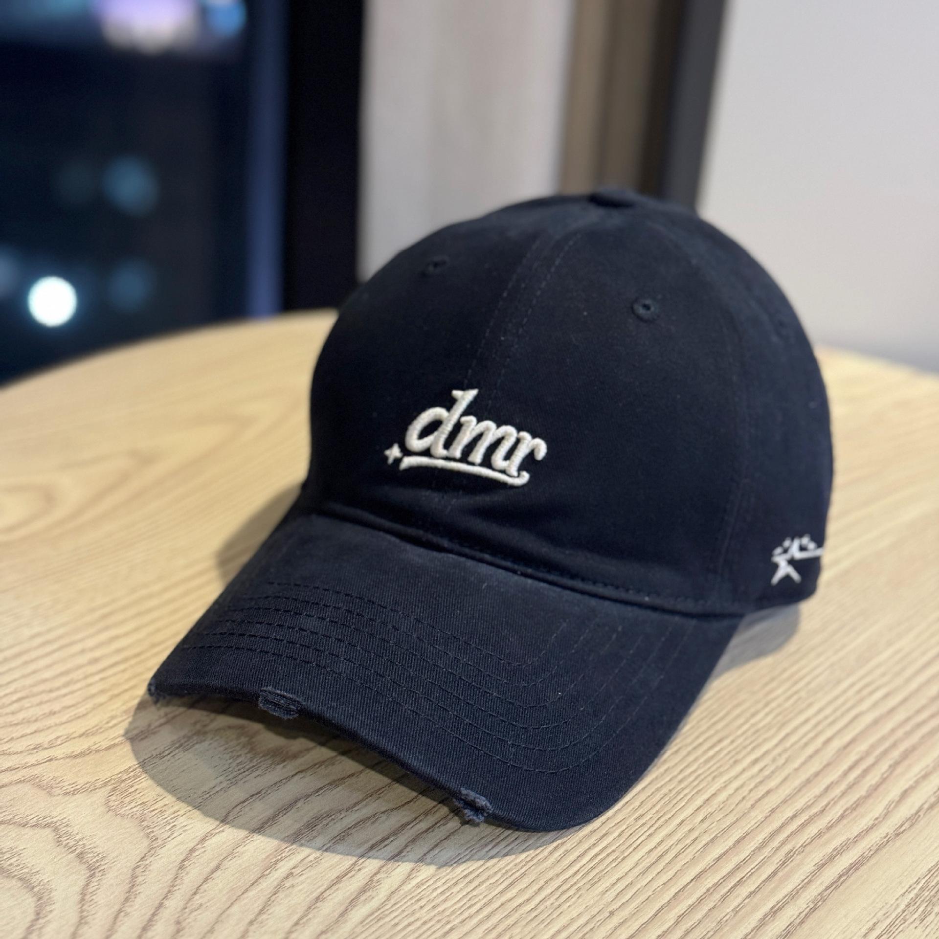 

Korean Style dmr Small Letter Washed Soft Top Baseball Cap for Women, Versatile for Street Outings, Korean Style, Trendy for Students and Couples Adult54-60Adjustable чёрный