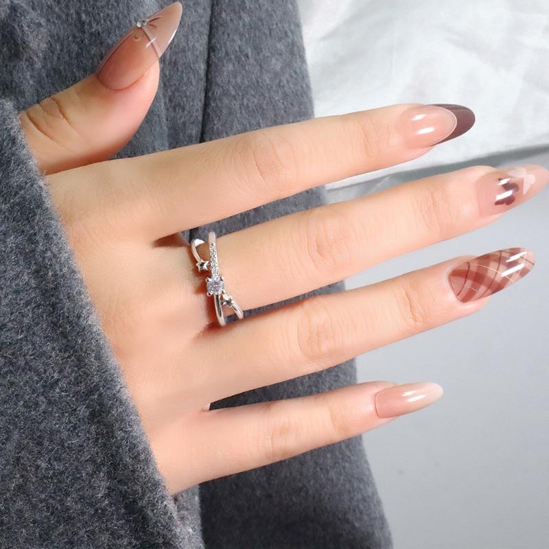Gu Maoning, hollow star ring, cold wind personality tide open index finger ring, light luxury diamond meteor ring