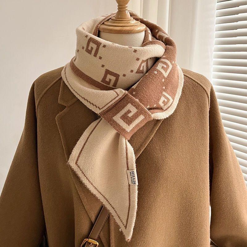 Knitted Scarf with Yarn for Women, Autumn and Winter, Korean Version, Thickened and Warm Shawl Style Scarf