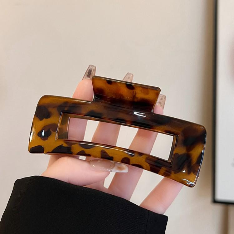 2024 Retro Leopard Print Large Hair Claw Clip for Women