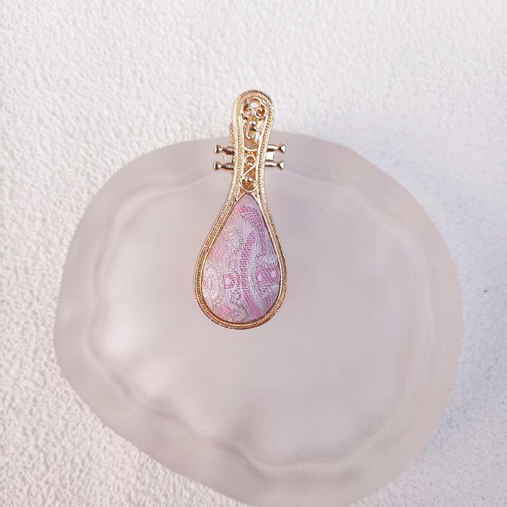 Handgefertigte chinesische bestickte Haarnadel - Brokat-Entenschnabel-Klammer