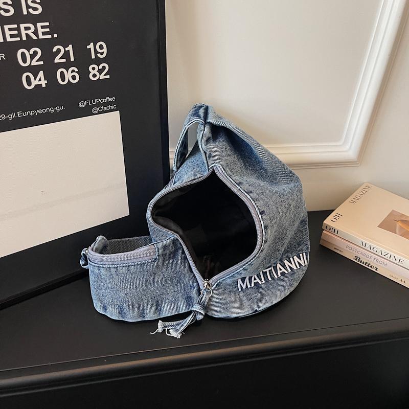 Denim Sling Bag Casual Chest Bag Lightweight Crossbody Backpack for Men and Women
