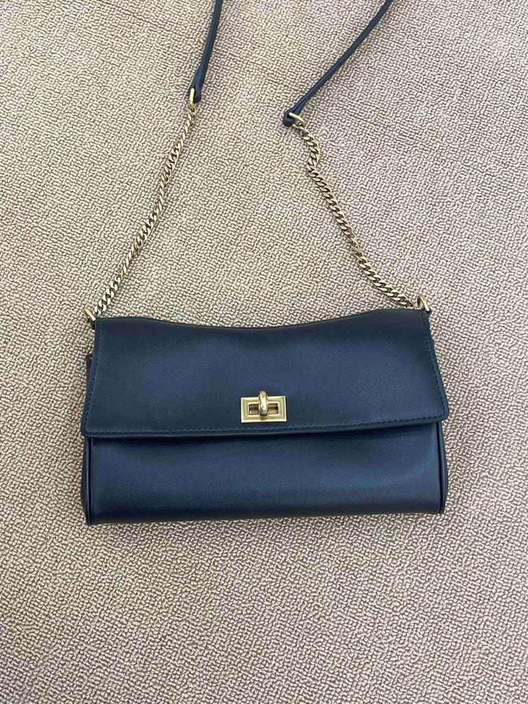 Temperament Lock Flip Portable Kelly Bag Small Square Bag Versatile Shoulder Portable Chain Bag Female