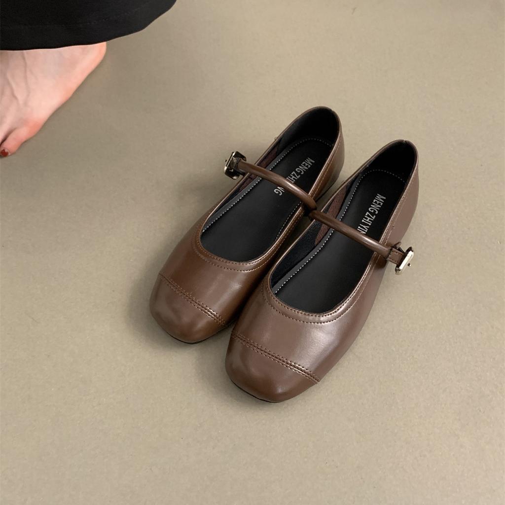 Square Head Light Mouth Versatile Flat Silver Mary Jane Single Shoes Women's 2025 New Summer French with Skirt Small Leather Shoes
