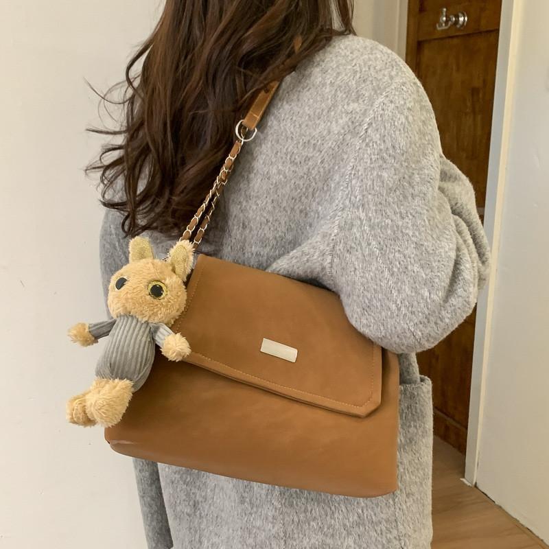 Übergroße Tote Bag aus PU-Material für Damen mit Kettenriemen und Handytasche für den täglichen Gebrauch