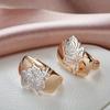 1 Paar Luxus Vintage Hohle Rose Blume Ohrringe für Frauen Golden & Silber Zwei Farben Täglich Mode Party Schmuck Valentinstag Geschenke