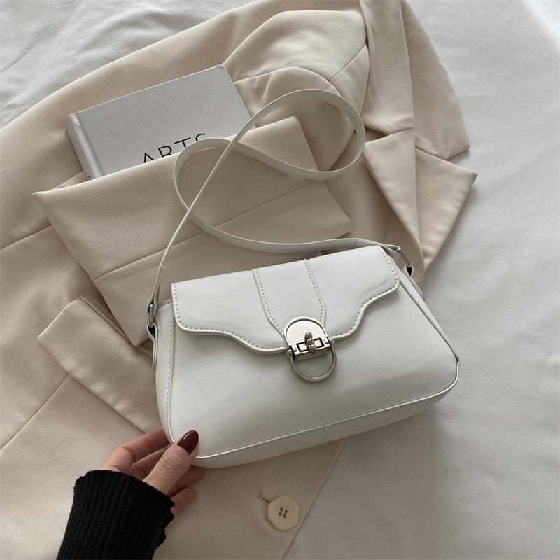 Retro Niche Design Shoulder Messenger Bag 2025 Spring New Versatile Ins High-end Commuter Small Square Bag Women