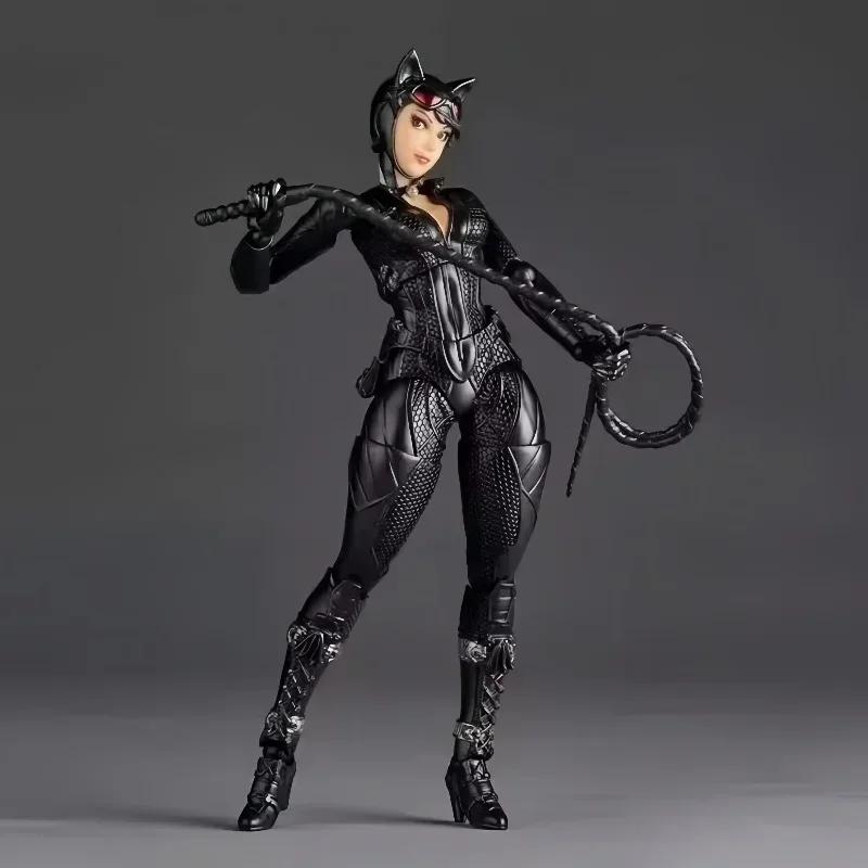 Amazing Yamaguchi Selina Kyle Figures Revoltech Catwoman Movable Action Figure Movable Toys Collectible Doll 15cm Model Gifts