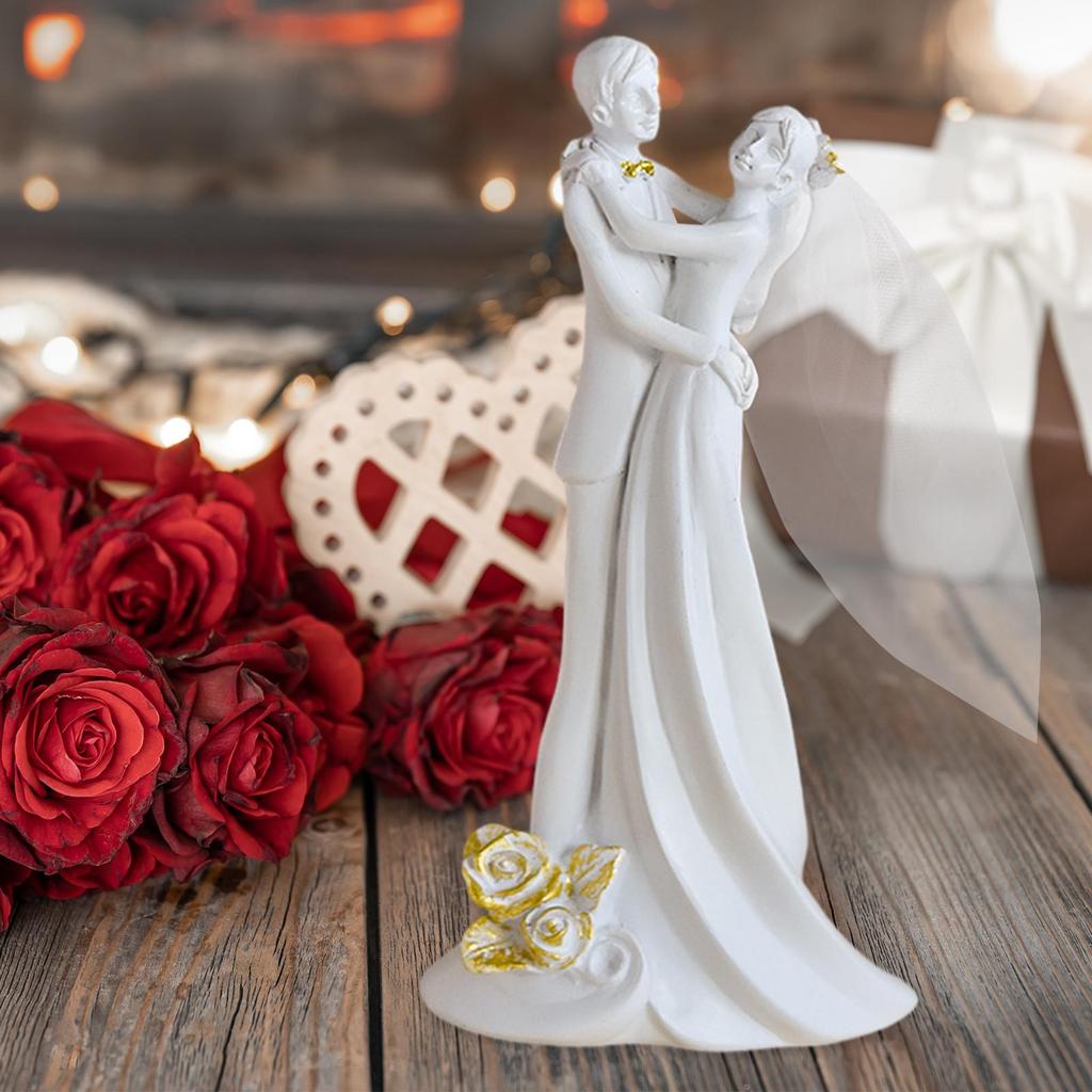 Couple Statue Engagement Gifts for Couples Valentines Day Decor for Apartment Living Room Great Wedding Gifts Choice Husband