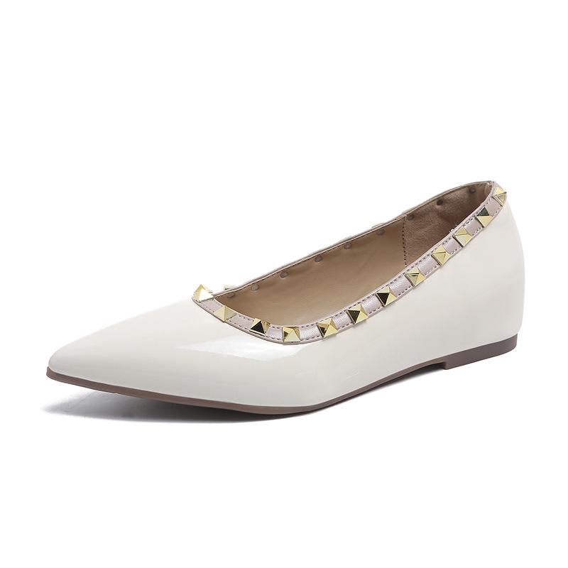 

Fashion Female Cheap Plus Size 35-42 Gold Rivets Adult Matte Shiny Summer Beach Shoes Women s Fashion On Flats increased internal 4cm 35