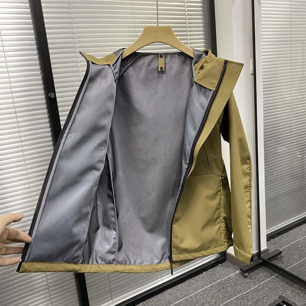 Men's Urban Tech Windproof Waterproof Softshell Jacket with 2K+ Magnetic Buckle for Spring/Autumn